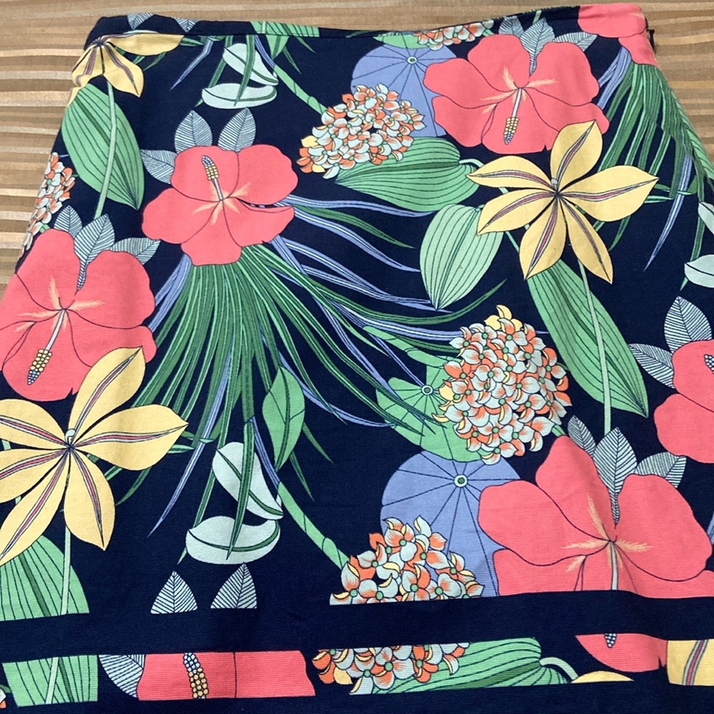 Talbots large floral straight skirt size 6.